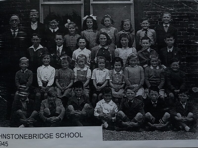 SCHOOL JOHNSTONEBRIDGE 1945